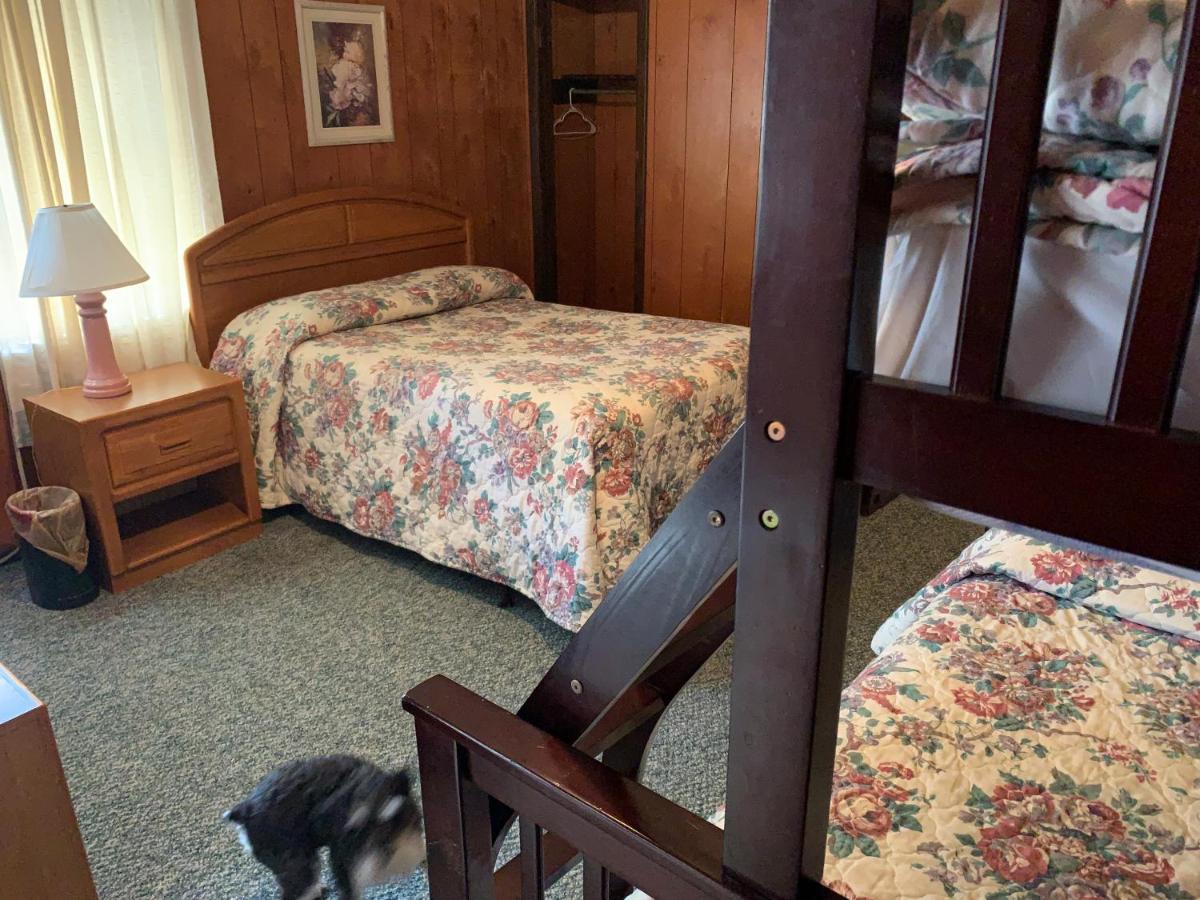 Phillips Historic Motel & Cottages Robbinsville Bagian luar foto