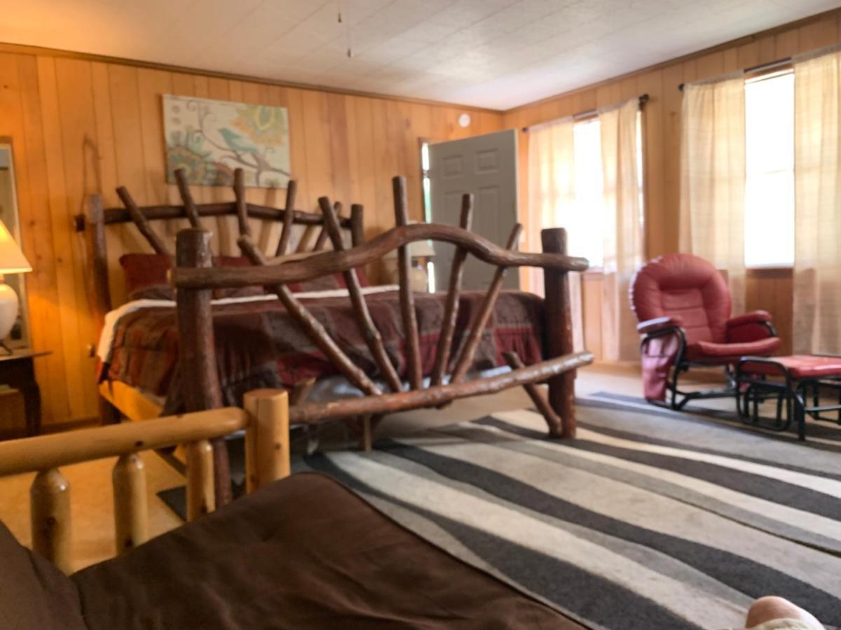 Phillips Historic Motel & Cottages Robbinsville Bagian luar foto