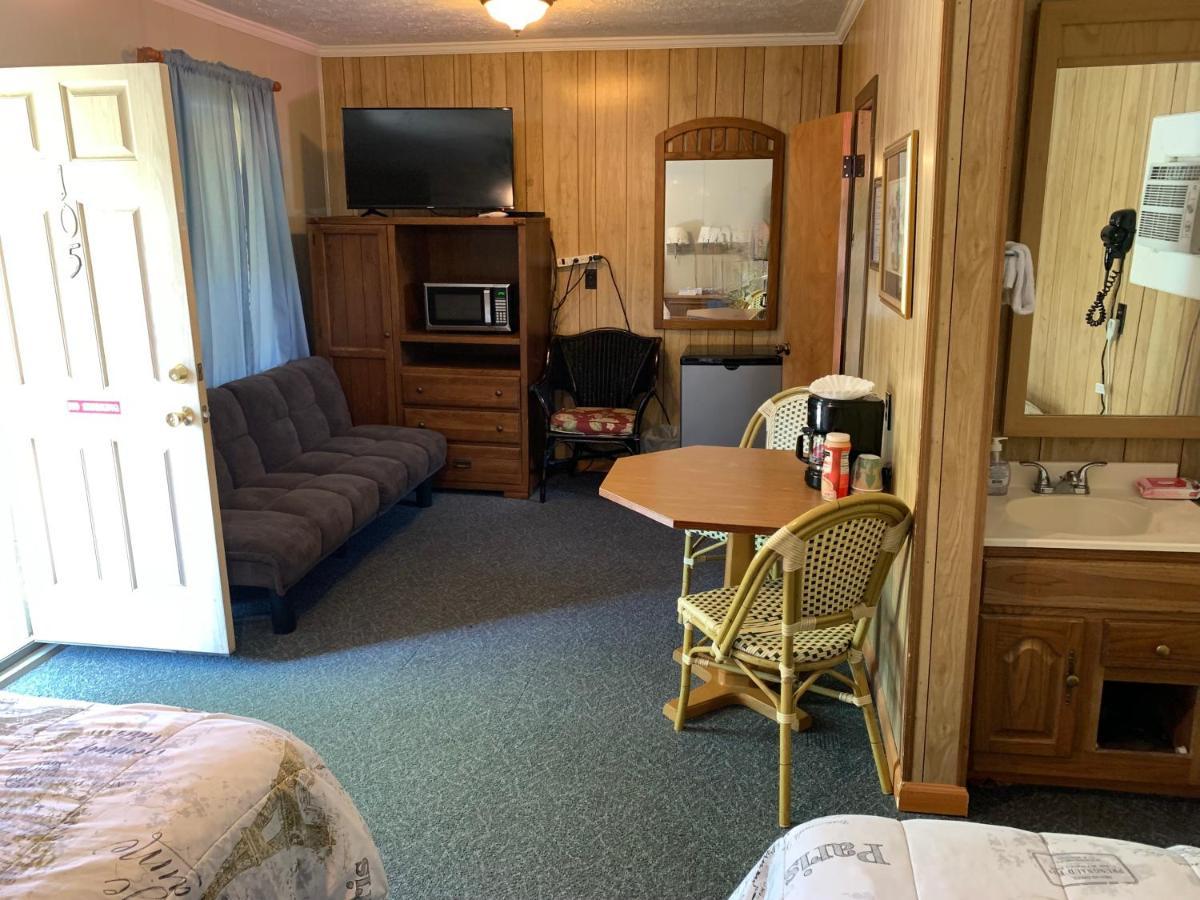 Phillips Historic Motel & Cottages Robbinsville Bagian luar foto