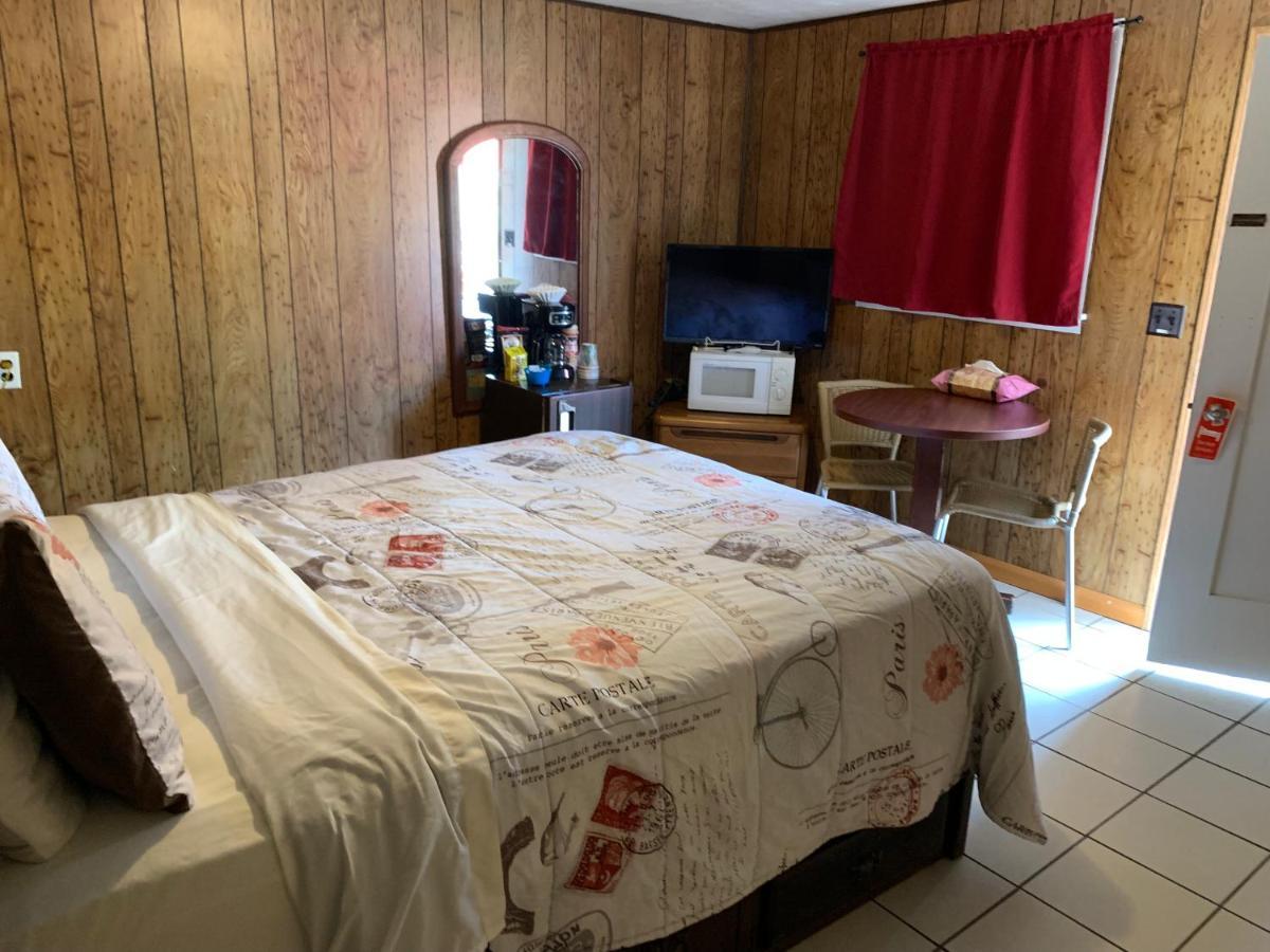 Phillips Historic Motel & Cottages Robbinsville Bagian luar foto