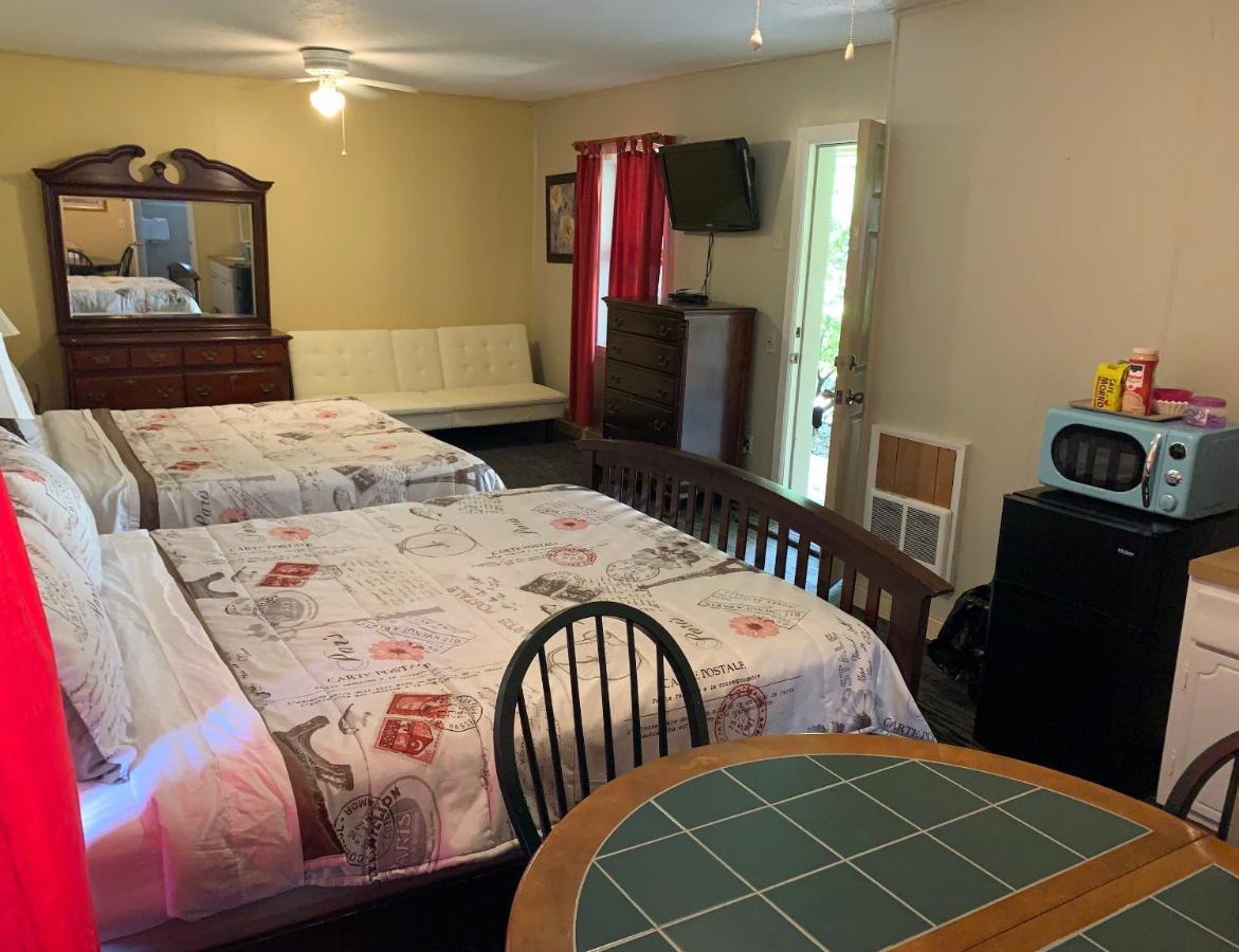 Phillips Historic Motel & Cottages Robbinsville Bagian luar foto