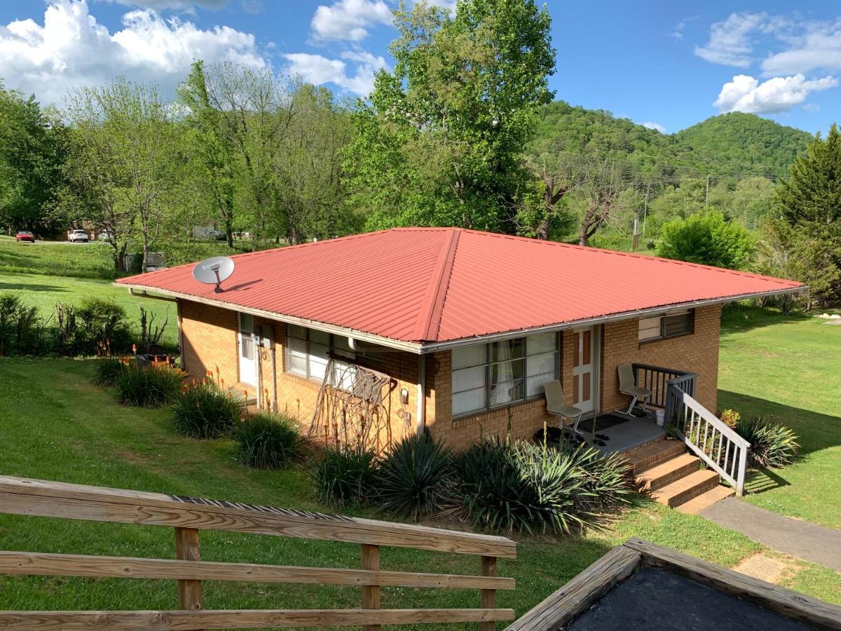 Phillips Historic Motel & Cottages Robbinsville Bagian luar foto