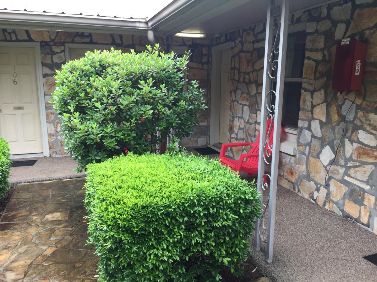 Phillips Historic Motel & Cottages Robbinsville Bagian luar foto